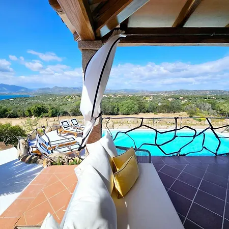 Villa Capo Coda Cavallo Piscina Privata San Teodoro (Sardinia)