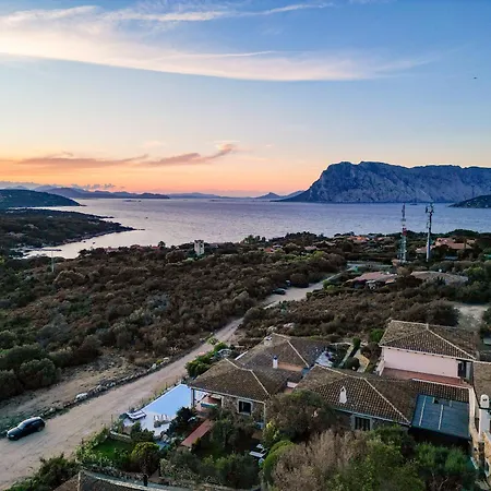 Capo Coda Cavallo Piscina Privata