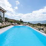 Capo Coda Cavallo Piscina Privata