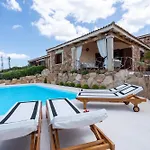 Capo Coda Cavallo Piscina Privata Villa