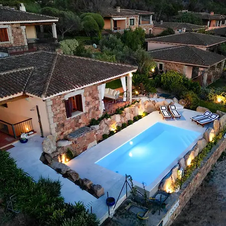 וילה Capo Coda Cavallo Piscina Privata