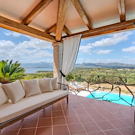 Capo Coda Cavallo Piscina Privata Villa