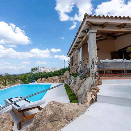 Capo Coda Cavallo Piscina Privata וילה *
