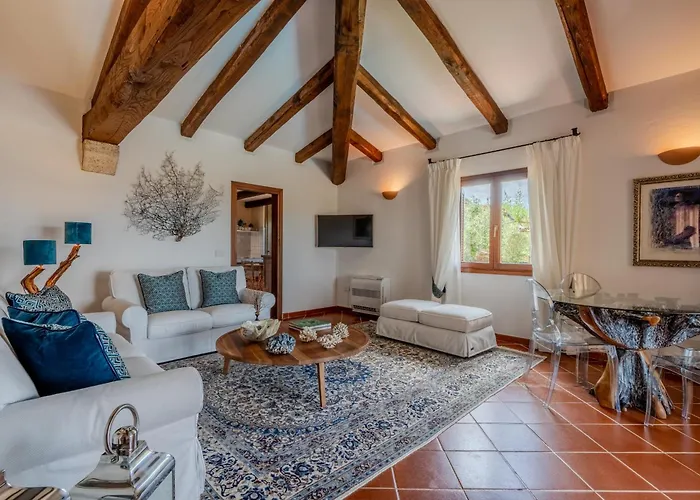 Villa Capo Coda Cavallo Piscina Privata San Teodoro (Sardinia)